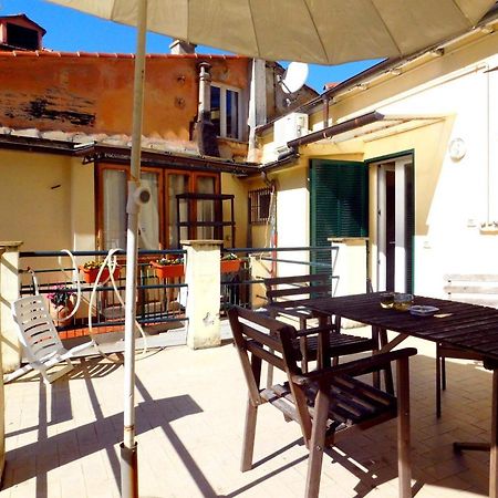 La Casa Di Enrico! Lägenhet Levanto Exteriör bild