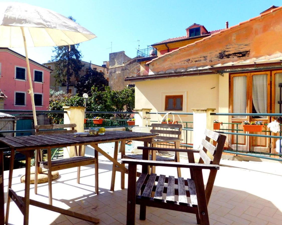 La Casa Di Enrico! Lägenhet Levanto Exteriör bild